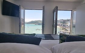 Chy Mor Apartment 2 - Stunning Sea Views On The Harbour